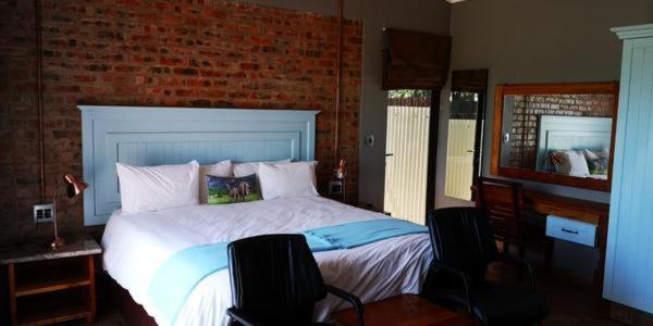 Chameleon Bush Lodge Hammanskraal Extérieur photo
