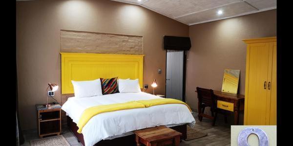 Chameleon Bush Lodge Hammanskraal Extérieur photo
